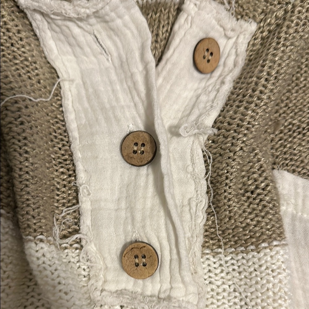 BKE Open Weave Striped Sweater with hood - Picture 9 of 10